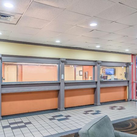 Economy Hotel ממפיס מראה חיצוני תמונה